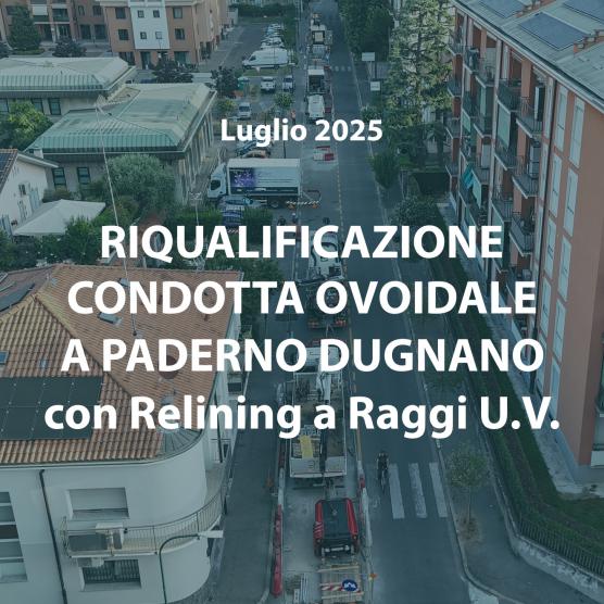Officina mobile In.Te.Co. con scritta “Officina Mobile per il Risanamento No-Dig delle Condotte Interrate” in contesto urbano residenziale